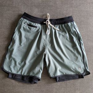 Vuori Stockton Shorts - Men's Medium